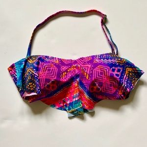 Jessica Simpson Ruffled Bikini Top